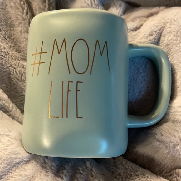 Rae Dunn “#Mom Life” Blue Mug w/ Gold Letters - Picture 1 of 3